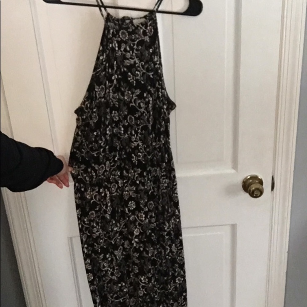 Halter top maxi dress with sinching in the waist